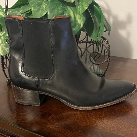 FRYE Black Leather Ankle Booties - Picture 6 of 10
